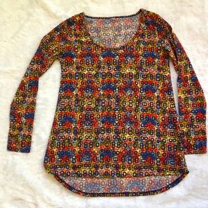 LuLaRoe Lynnae shirt size small